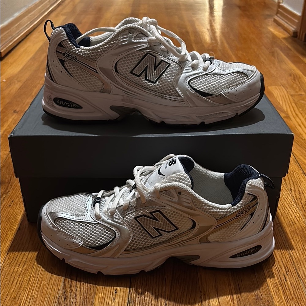 New Balance Women's Shoes - White and Black